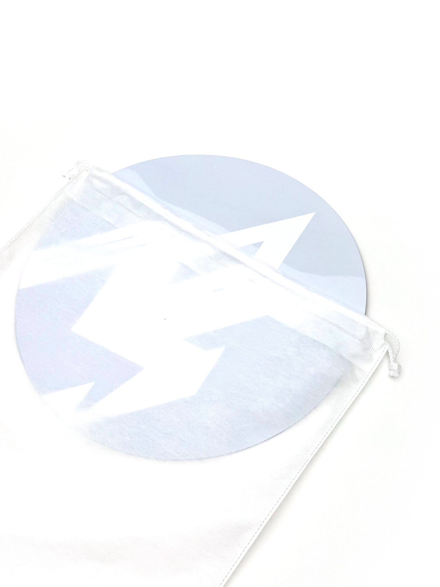Roundel-White