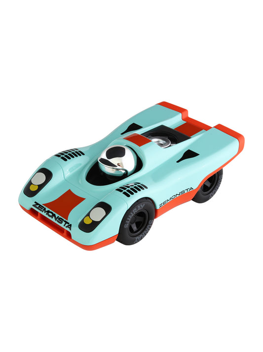 Playforever Zemonsta : Klaus